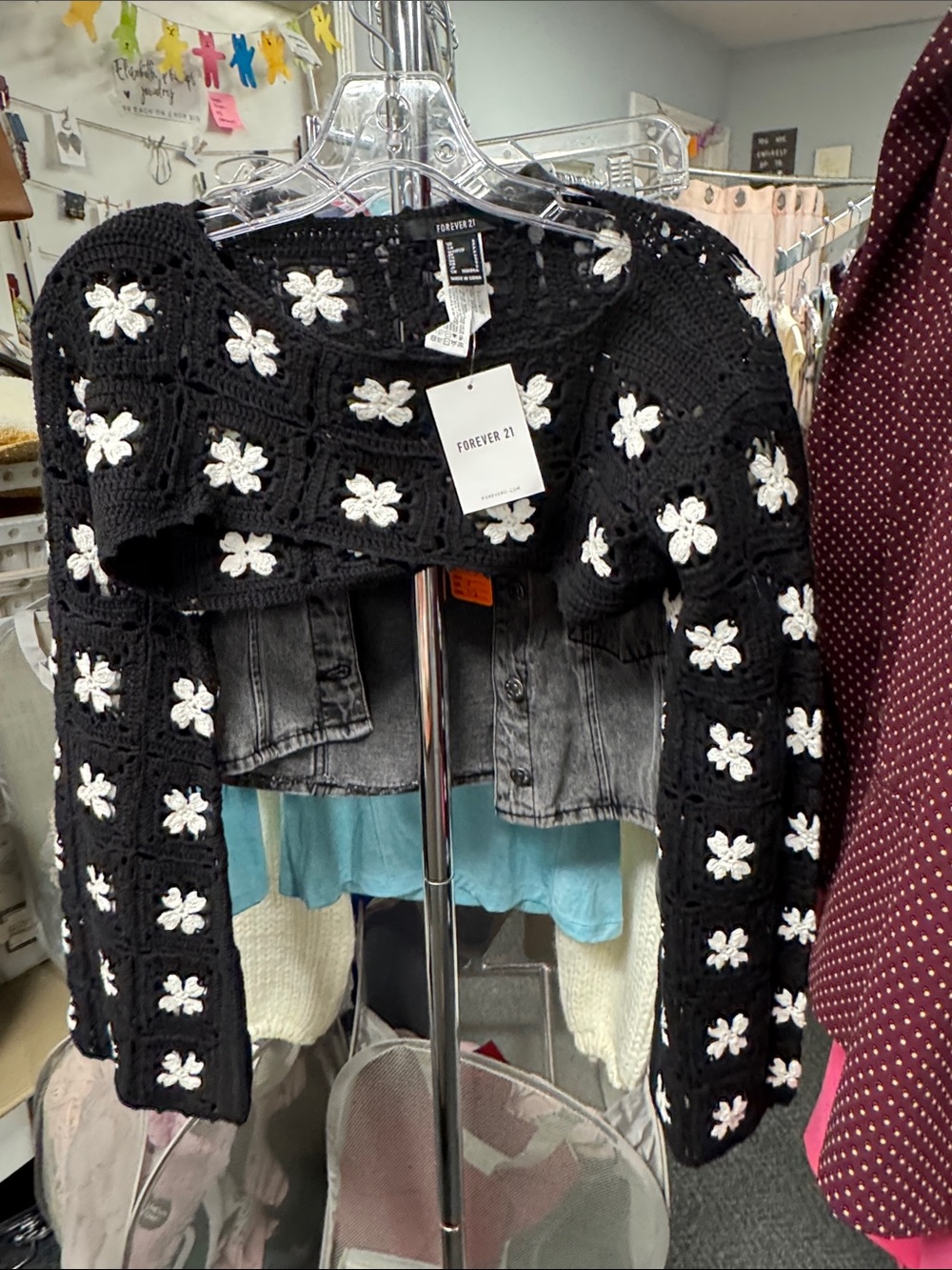 Forever 21 crochet cotton shrug S // 092071